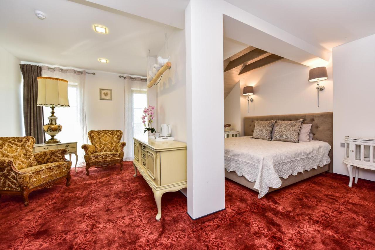 Rusne Villa Exteriér fotografie