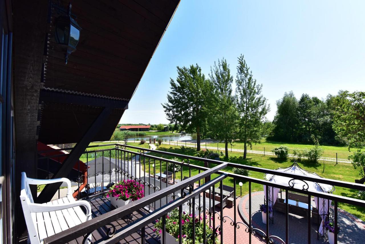 Rusne Villa Exteriér fotografie