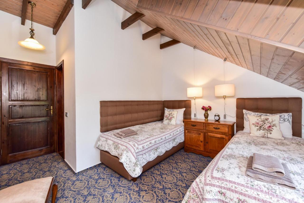 Rusne Villa Exteriér fotografie